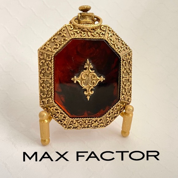 Vintage Max Factor Golden Signet Compact - Picture 1 of 5